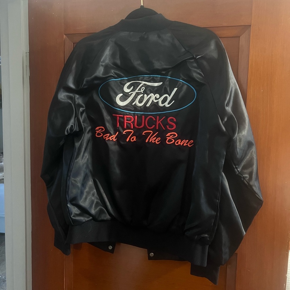 Vintage Ford Satin Bomber jacket size S-M (unisex)